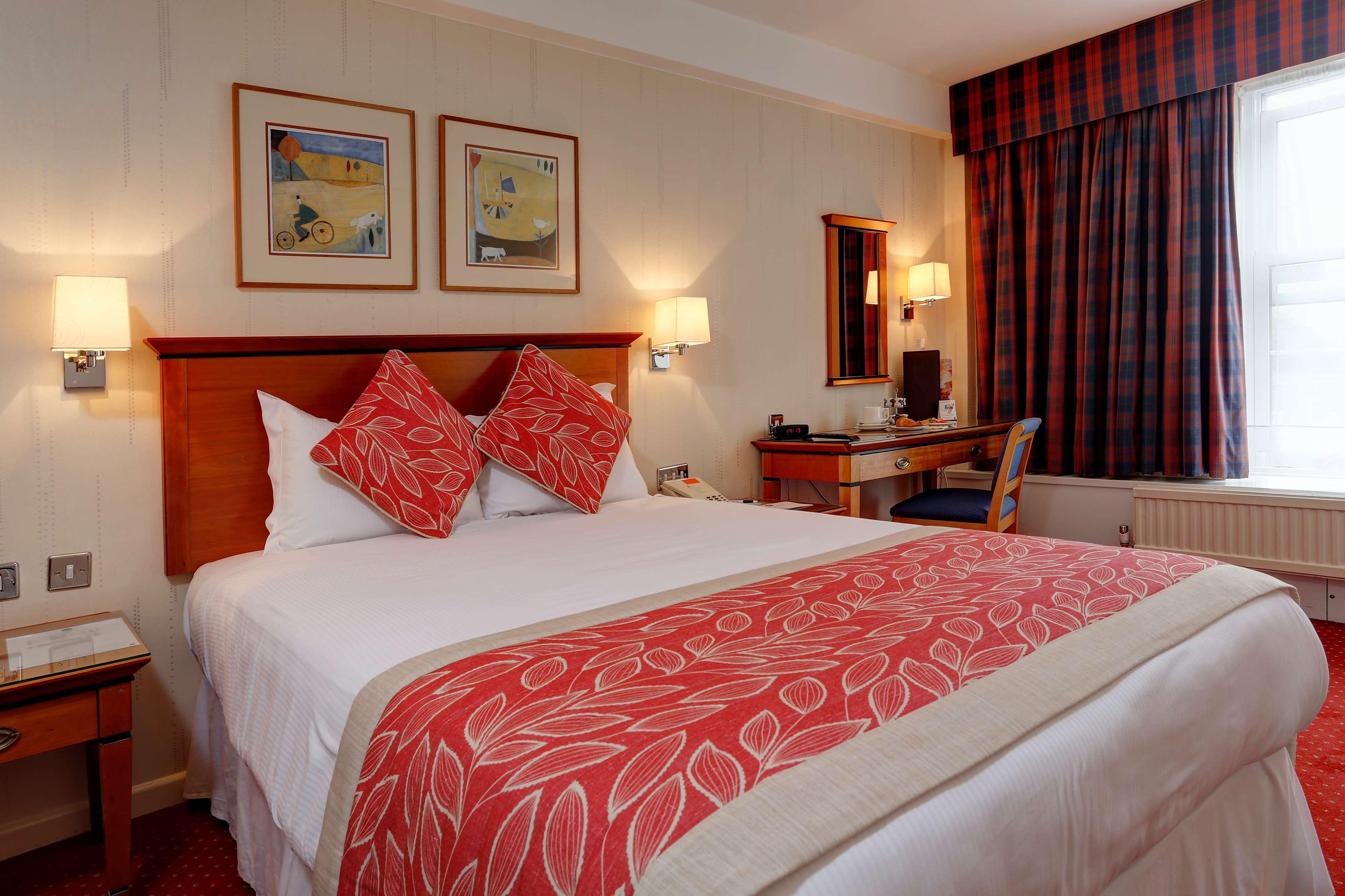 Best Western Homestead Court Hotel Welwyn Garden City Exterior photo
